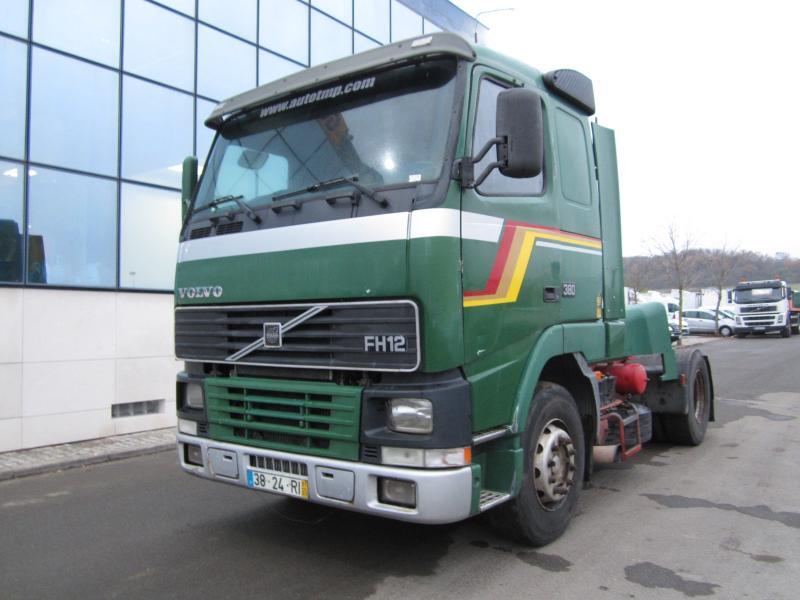 Volvo FH12 380 - Cabeza tractora: foto 1 Volvo FH12 380 - Cabeza tractora: foto 1