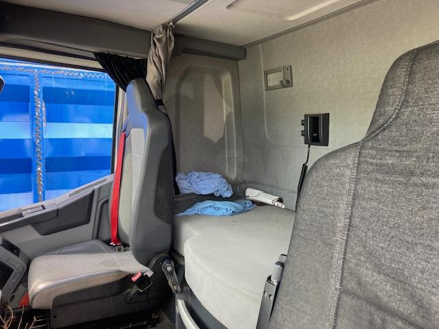 Camión volquete, Camión grúa Renault C-Series 460: foto 15 Camión volquete, Camión grúa Renault C-Series 460: foto 15