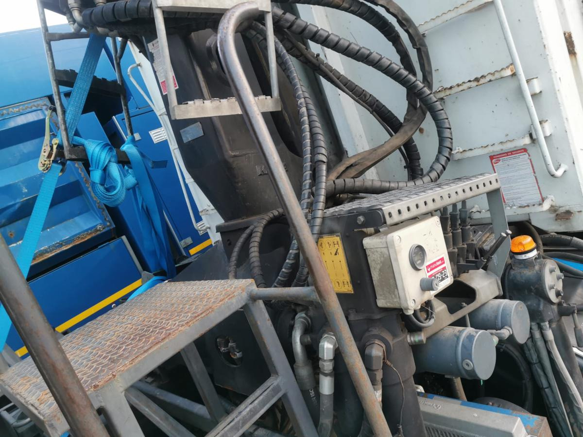 Camión volquete, Camión grúa Renault C-Series 460: foto 22 Camión volquete, Camión grúa Renault C-Series 460: foto 22