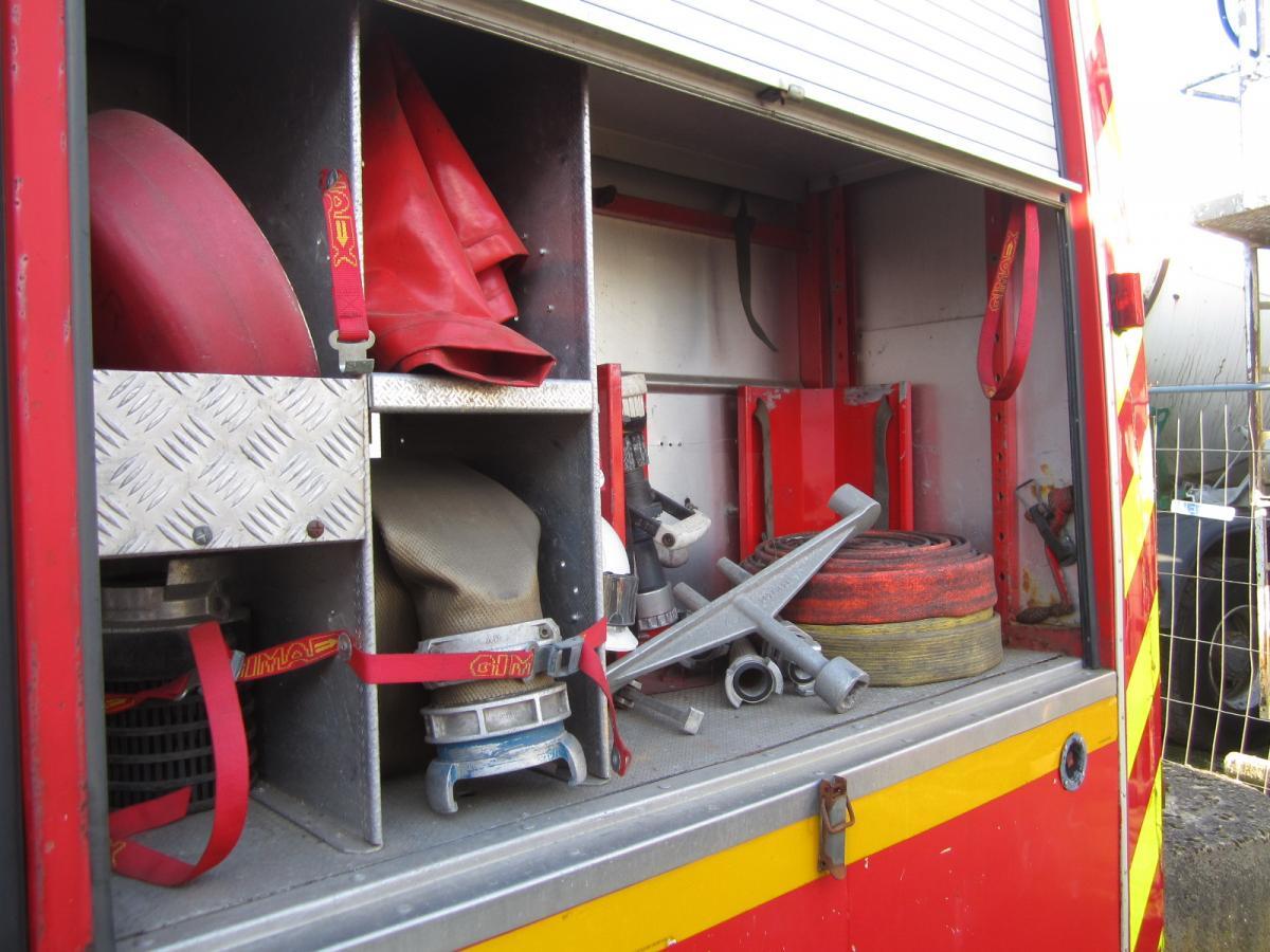 Renault Gamme S 170 - Camión de bomberos: foto 5 Renault Gamme S 170 - Camión de bomberos: foto 5