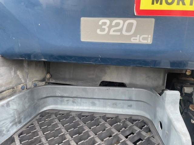 Renault Kerax 320 DCI - Camión volquete: foto 3 Renault Kerax 320 DCI - Camión volquete: foto 3