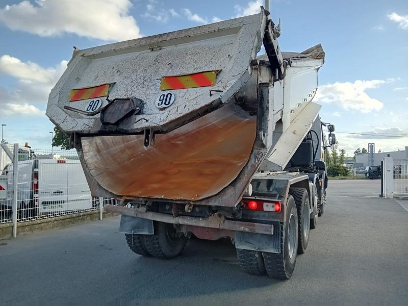 Renault Kerax 410 DXI - Camión volquete: foto 4 Renault Kerax 410 DXI - Camión volquete: foto 4