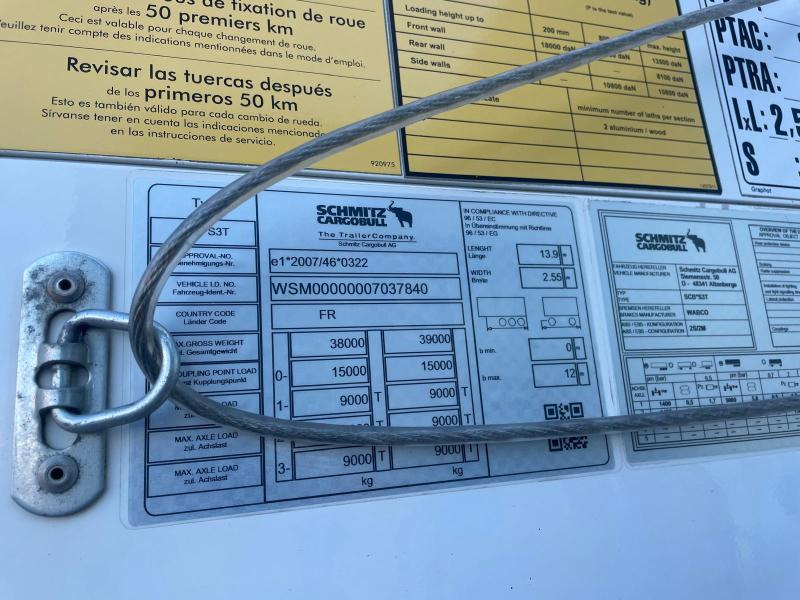 Schmitz Cargobull - Semirremolque lona: foto 3 Schmitz Cargobull - Semirremolque lona: foto 3