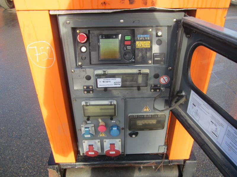 Generador industriale Sdmo R22: foto 8 Generador industriale Sdmo R22: foto 8