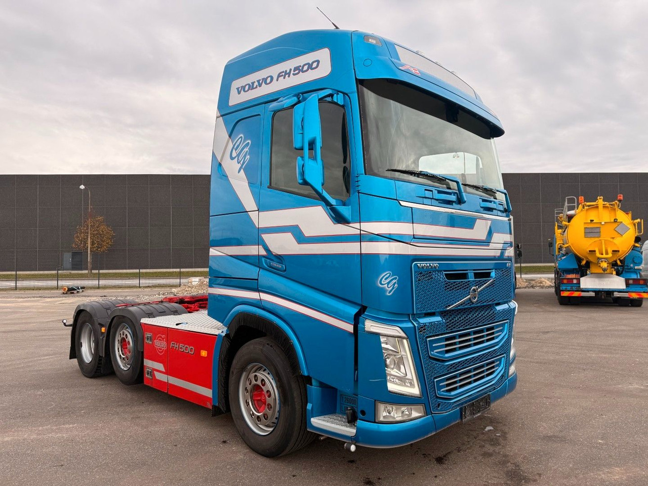 Volvo FH500 6x2/2 Globetrotter Euro 5 - Cabeza tractora: foto 2 Volvo FH500 6x2/2 Globetrotter Euro 5 - Cabeza tractora: foto 2
