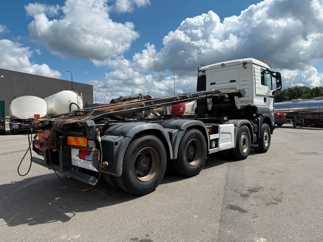 MAN TGS 35.500 8x4 HMF Tipper / Kipper / Euro 6 - Camión volquete: foto 3 MAN TGS 35.500 8x4 HMF Tipper / Kipper / Euro 6 - Camión volquete: foto 3