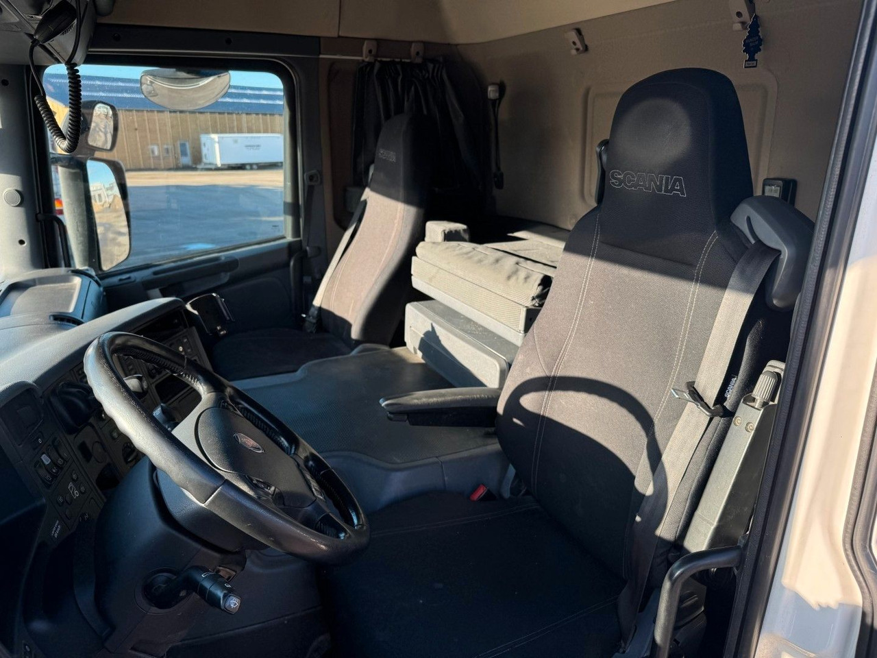 Scania P410 6x4 Liebherr THP 140 H 24 M4XH Concretepump - Bomba de hormigón: foto 5 Scania P410 6x4 Liebherr THP 140 H 24 M4XH Concretepump - Bomba de hormigón: foto 5