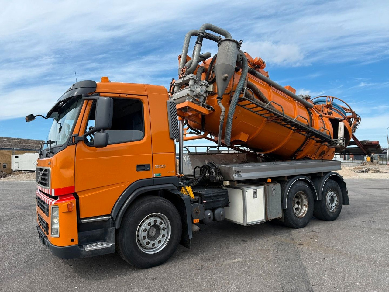 Volvo FM300 6x2*4 Simon Moos 10.500 l. Combi / Tipper - Limpieza de alcantarillado: foto 5 Volvo FM300 6x2*4 Simon Moos 10.500 l. Combi / Tipper - Limpieza de alcantarillado: foto 5