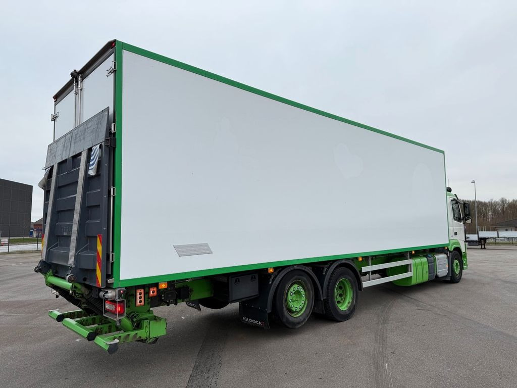Volvo FM330 6x2*4 Igloocar 9,65 m. Box Year 2023 - Camión caja cerrada: foto 3 Volvo FM330 6x2*4 Igloocar 9,65 m. Box Year 2023 - Camión caja cerrada: foto 3