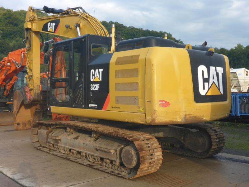 Caterpillar 323F L - Excavadora de cadenas: foto 2 Caterpillar 323F L - Excavadora de cadenas: foto 2