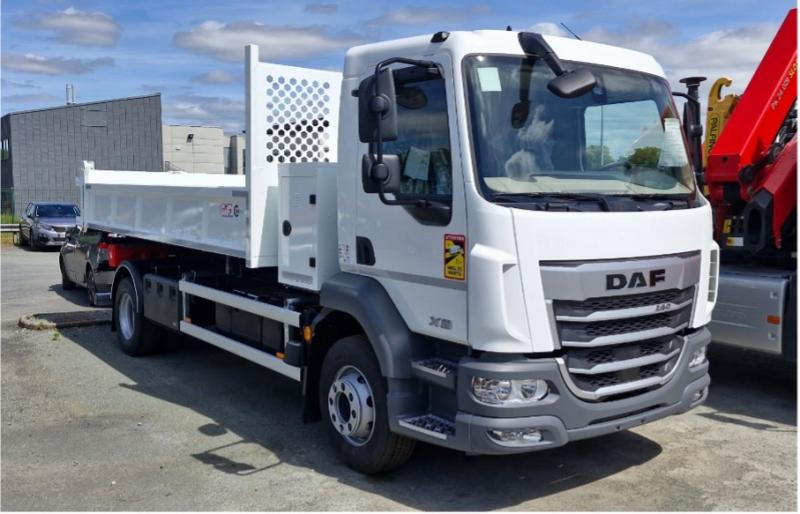 DAF XB 260 FA - Camión volquete: foto 1 DAF XB 260 FA - Camión volquete: foto 1