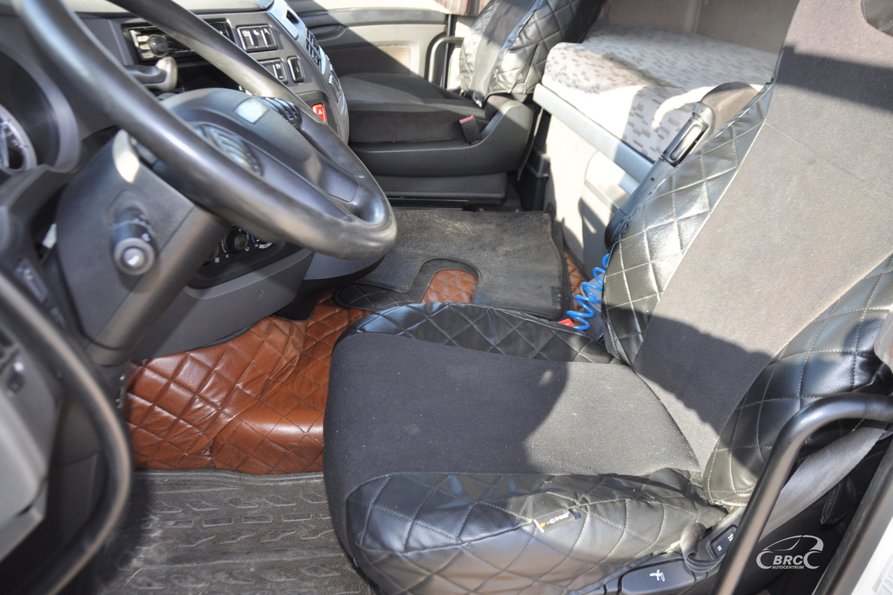 Cabeza tractora DAF XF: foto 10