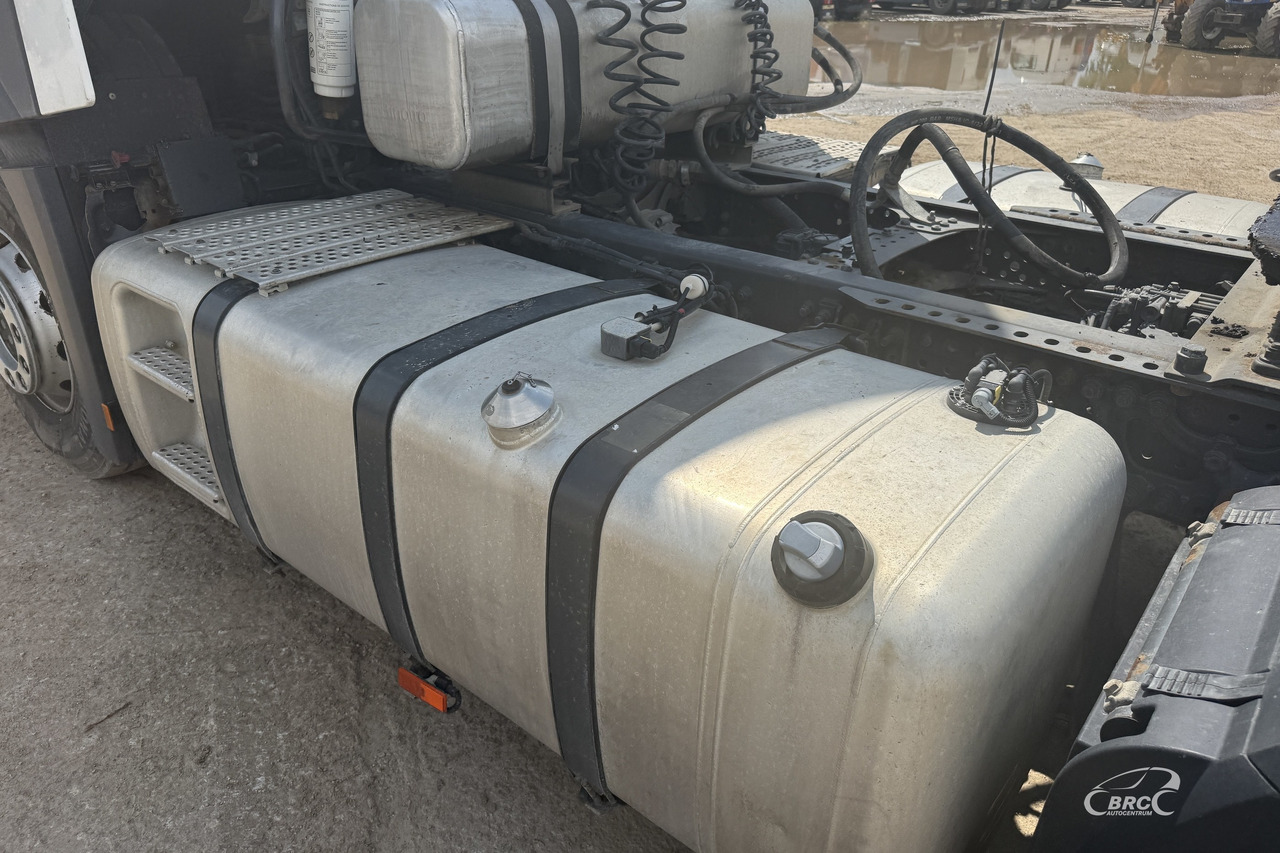 Cabeza tractora Mercedes-Benz Actros: foto 7
