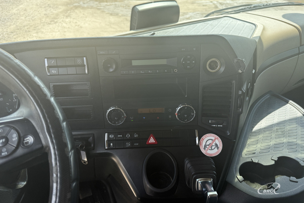 Cabeza tractora Mercedes-Benz Actros: foto 8