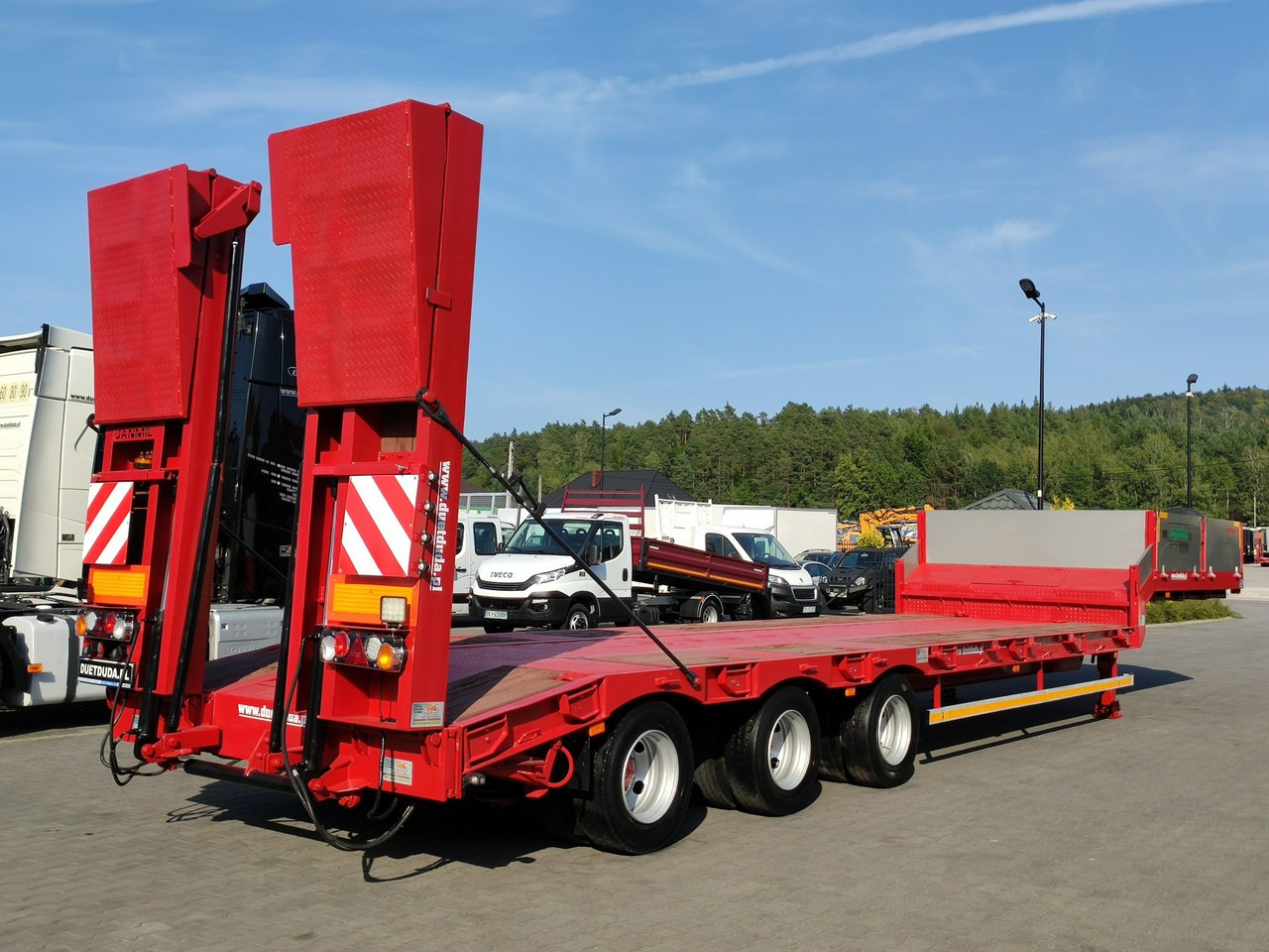Bodex JANMIL Burtówka Laweta Niskopodłogowa Podczołgówka 3-Osie - Semirremolque góndola rebajadas: foto 3 Bodex JANMIL Burtówka Laweta Niskopodłogowa Podczołgówka 3-Osie - Semirremolque góndola rebajadas: foto 3