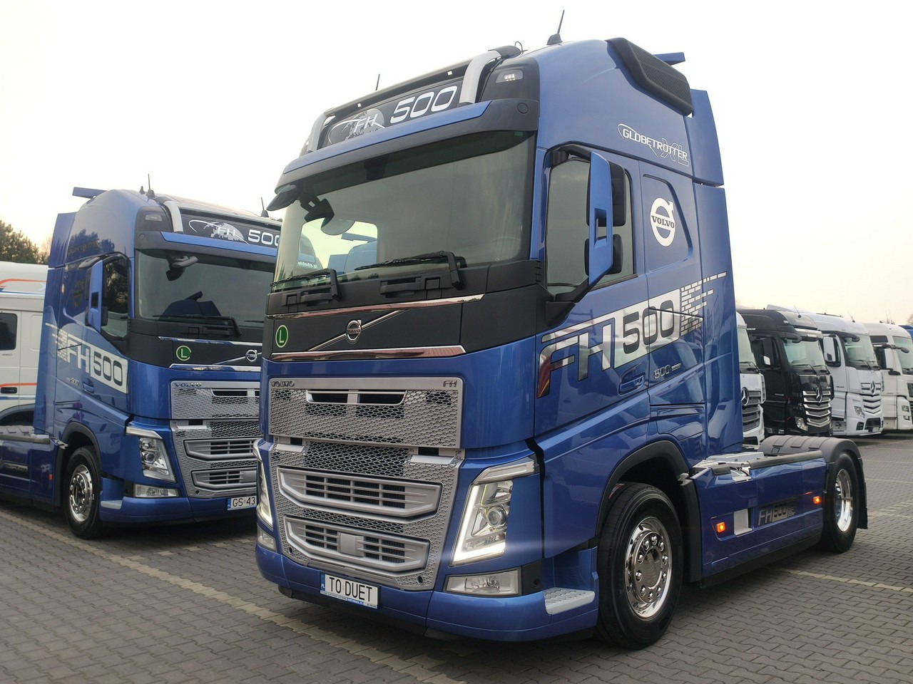 Volvo FH4 500 E6 Standard Globetrotter XL Alufelgi - Cabeza tractora: foto 3 Volvo FH4 500 E6 Standard Globetrotter XL Alufelgi - Cabeza tractora: foto 3