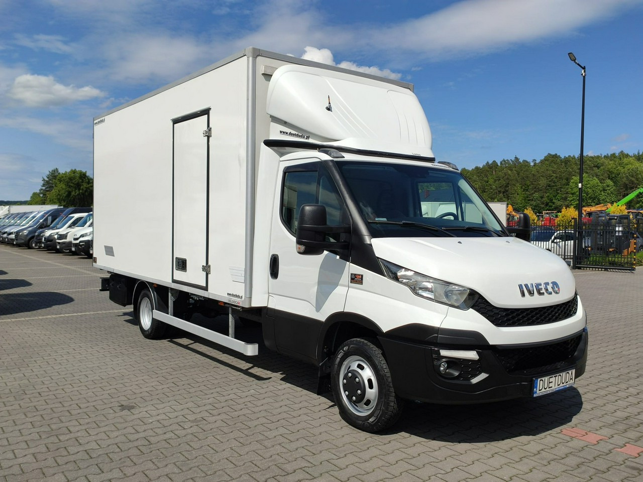 Iveco Daily 50C15 V - Furgoneta caja cerrada: foto 1 Iveco Daily 50C15 V - Furgoneta caja cerrada: foto 1