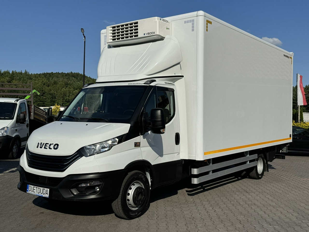 Iveco Daily 72C18 Mroźnia HI-MATIC 14 Euro Palet - Furgoneta frigorifica: foto 2 Iveco Daily 72C18 Mroźnia HI-MATIC 14 Euro Palet - Furgoneta frigorifica: foto 2