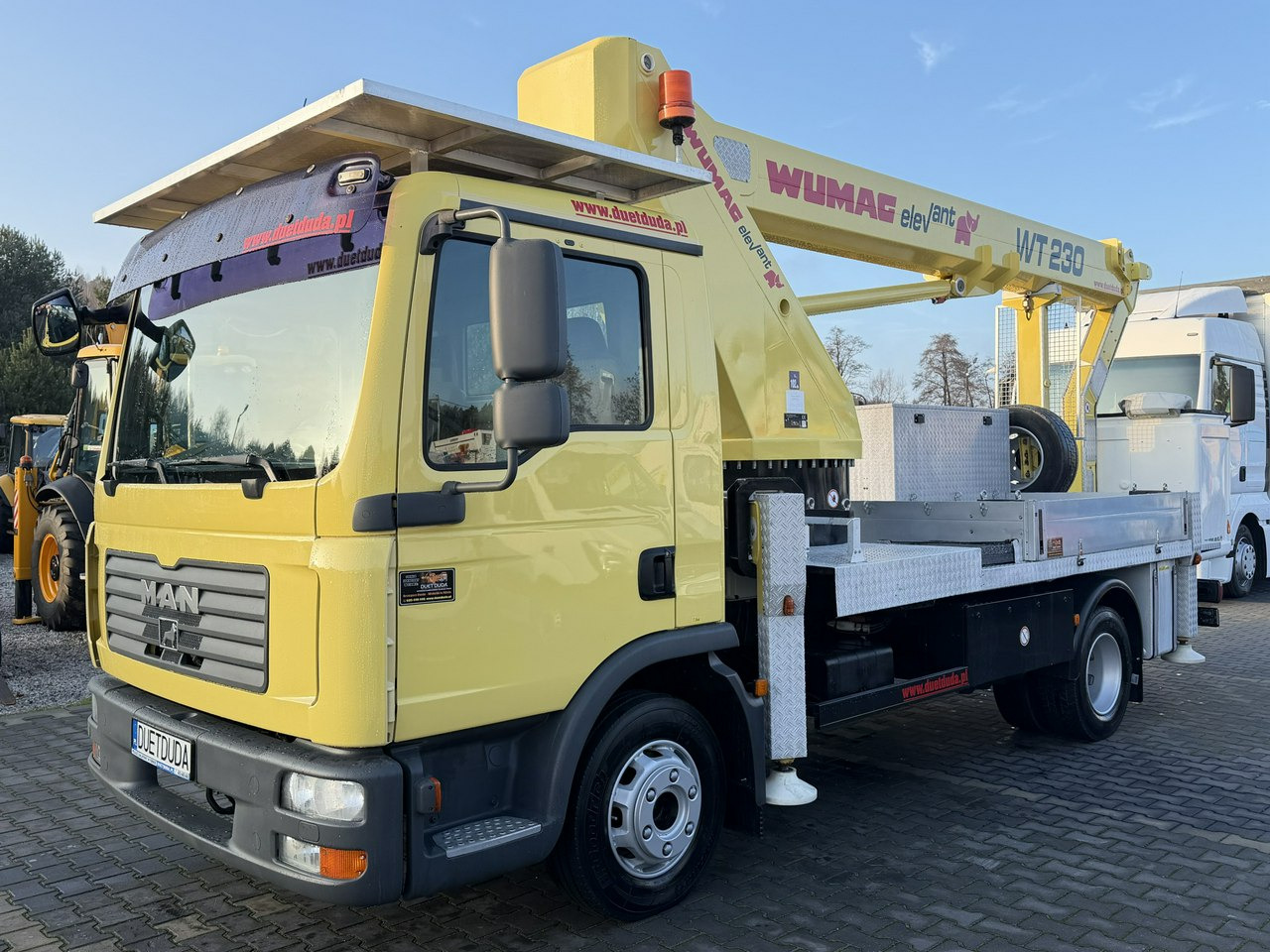 MAN TGL 8.210 Zwyżka WUMAG WT 230 23m w bok 18m podnośnik - Camión con plataforma elevadora: foto 4 MAN TGL 8.210 Zwyżka WUMAG WT 230 23m w bok 18m podnośnik - Camión con plataforma elevadora: foto 4