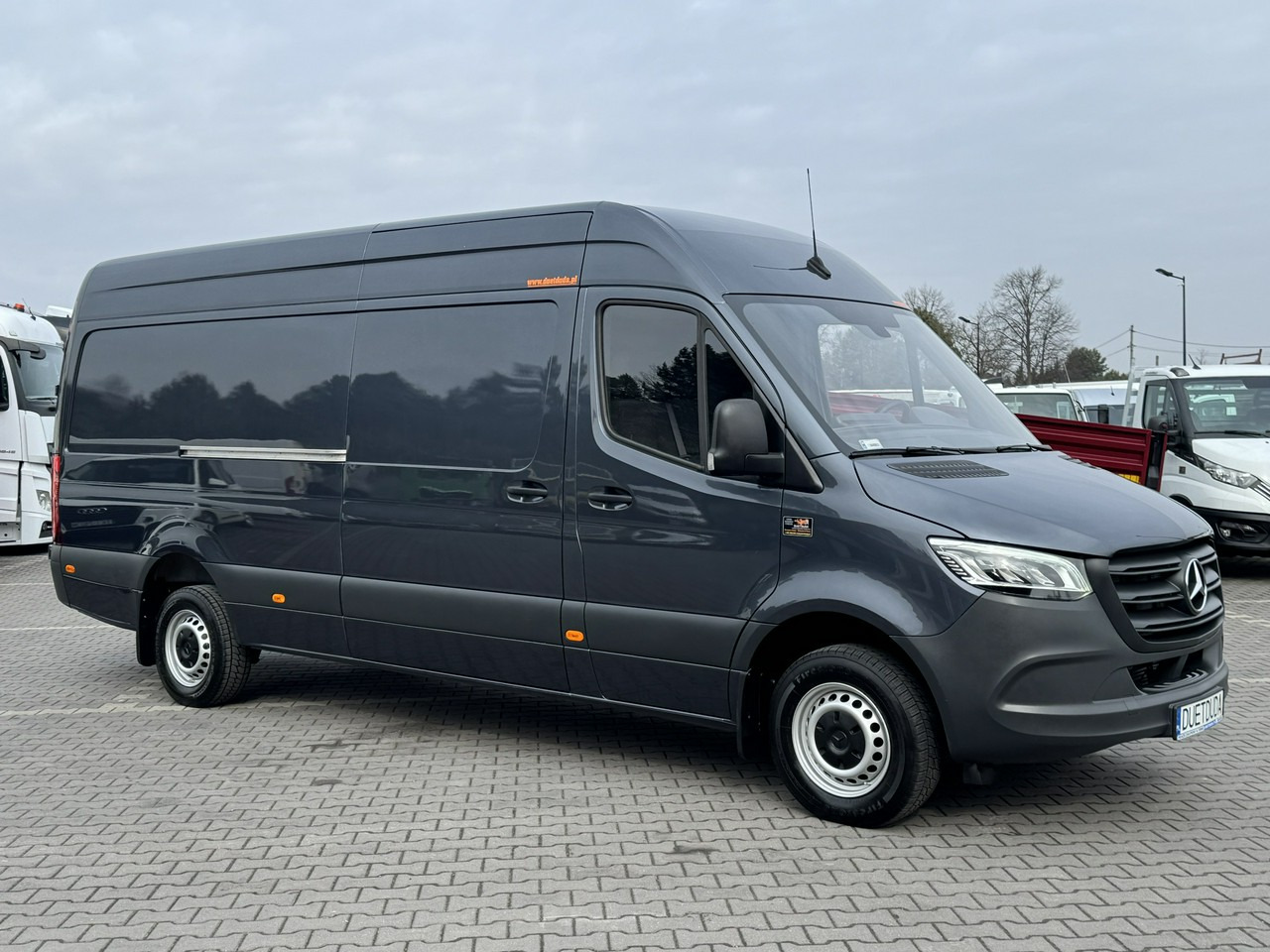 Furgón Mercedes 319: foto 8 Furgón Mercedes 319: foto 8