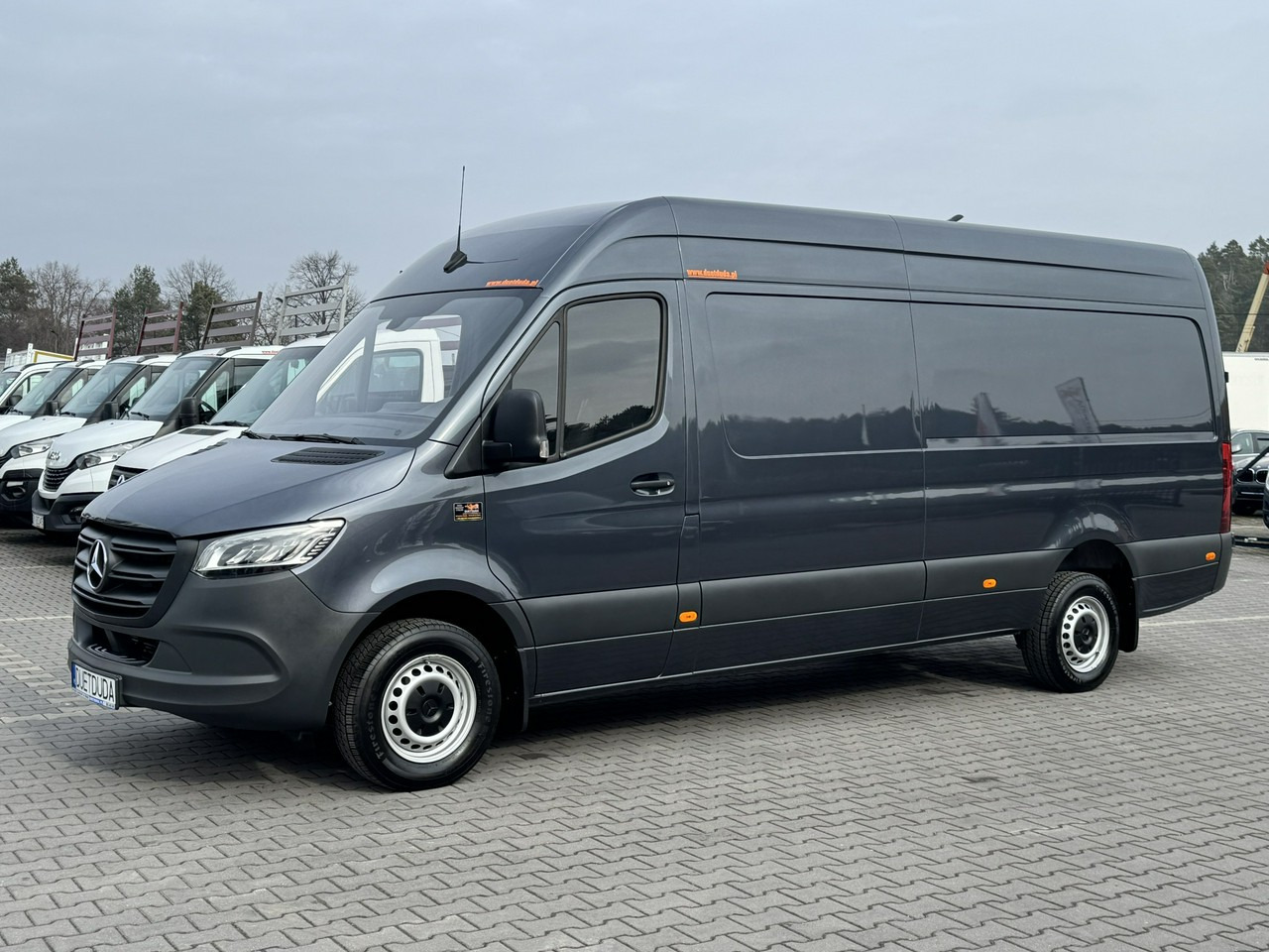 Mercedes 319 - Furgón: foto 5 Mercedes 319 - Furgón: foto 5