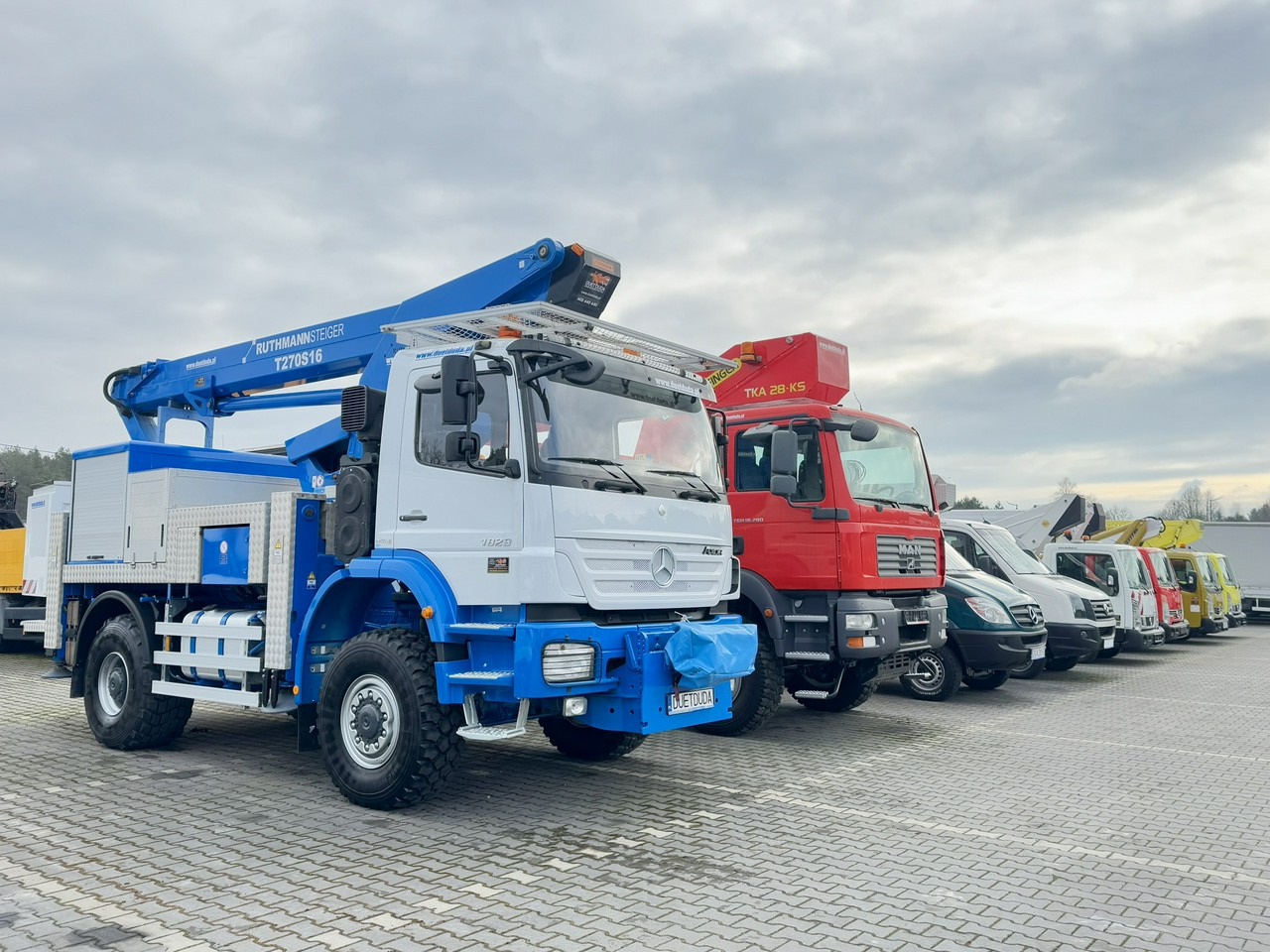 Mercedes AXOR 1829 4x4 Zwyżka RUTHMANN STEIGER T270S16 Podnośnik Koszowy - Camión con plataforma elevadora: foto 5 Mercedes AXOR 1829 4x4 Zwyżka RUTHMANN STEIGER T270S16 Podnośnik Koszowy - Camión con plataforma elevadora: foto 5