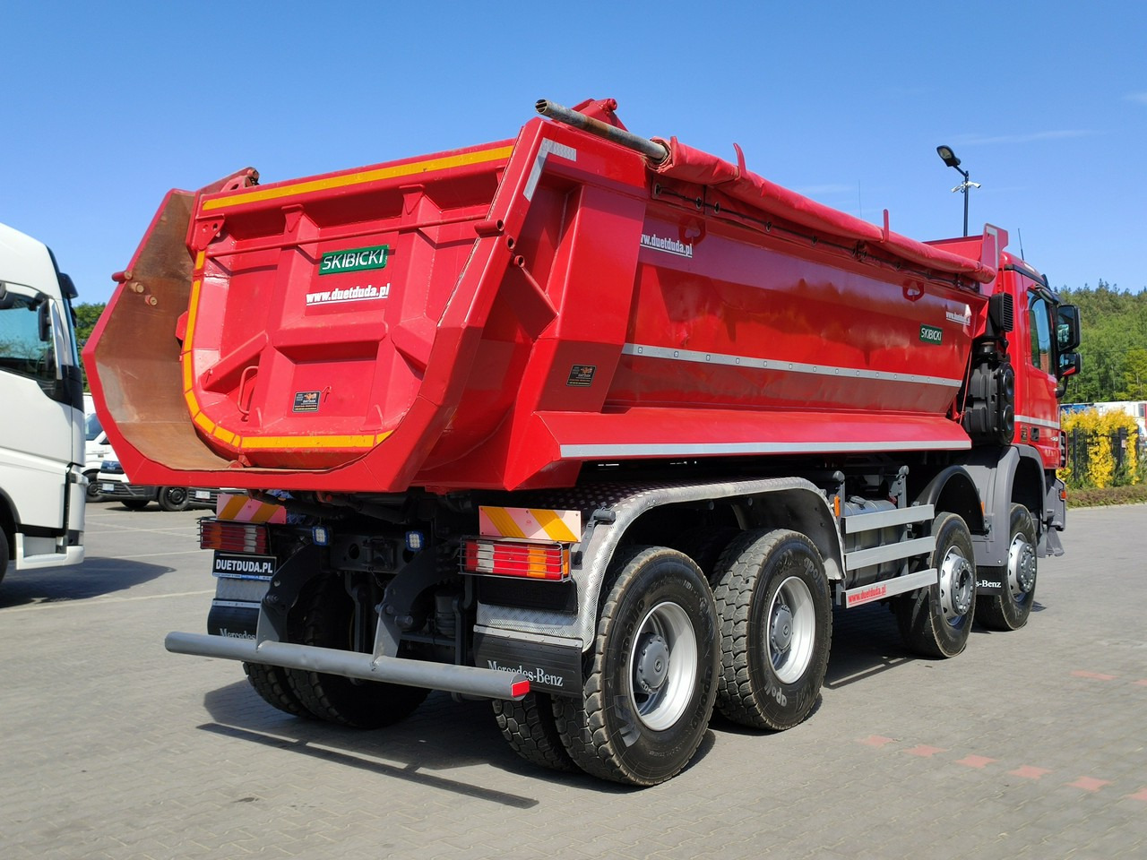 Mercedes Actros 4141 8x6 Wywrot SKIBICKI Automat EPS ze Sprzegłem !!! - Camión volquete: foto 3 Mercedes Actros 4141 8x6 Wywrot SKIBICKI Automat EPS ze Sprzegłem !!! - Camión volquete: foto 3