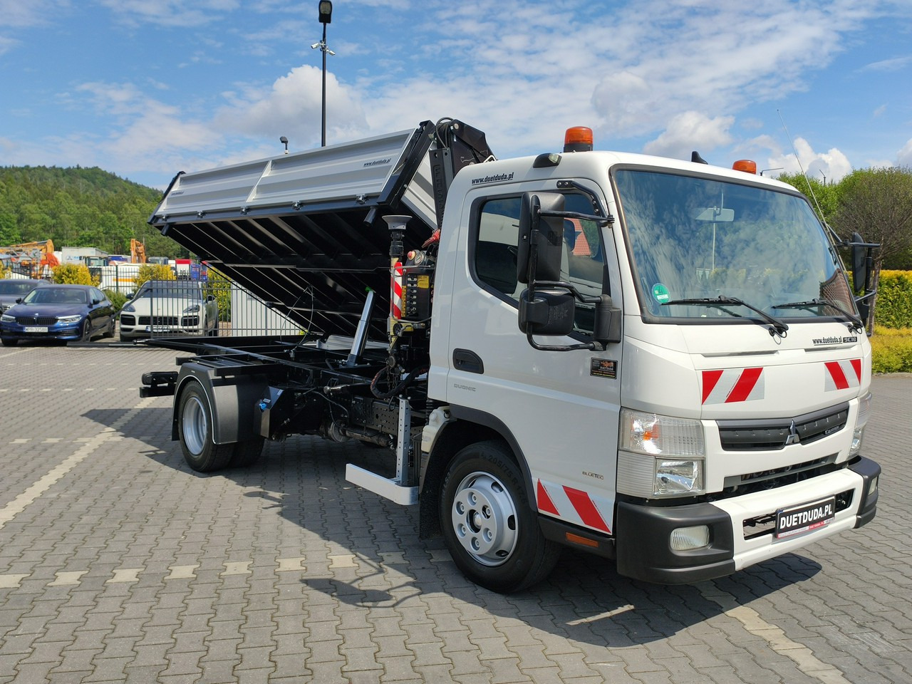 Mitsubishi Canter Fuso 9C18 3.0/180KM Automat, HDS FASSI F30 Wywrotka 3-str - Camión volquete, Camión grúa: foto 4 Mitsubishi Canter Fuso 9C18 3.0/180KM Automat, HDS FASSI F30 Wywrotka 3-str - Camión volquete, Camión grúa: foto 4