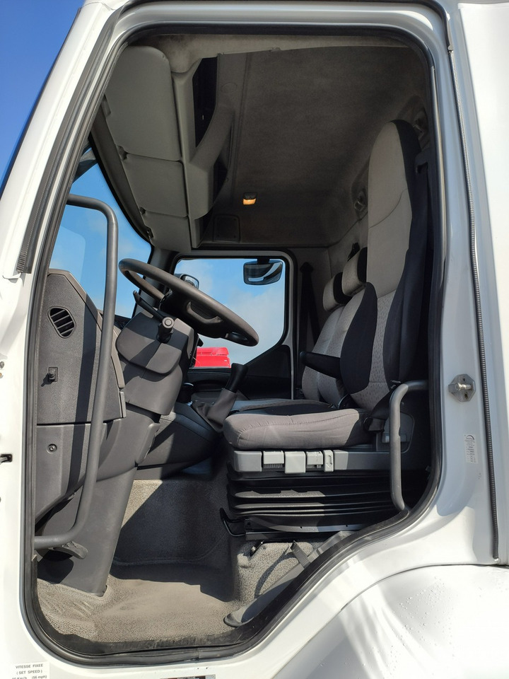 Leasing de Renault Midlum 180.240DXI + HDS HYVA HB170E2 Udzwig 3.6Tony Renault Midlum 180.240DXI + HDS HYVA HB170E2 Udzwig 3.6Tony: foto 17 Leasing de Renault Midlum 180.240DXI + HDS HYVA HB170E2 Udzwig 3.6Tony Renault Midlum 180.240DXI + HDS HYVA HB170E2 Udzwig 3.6Tony: foto 17