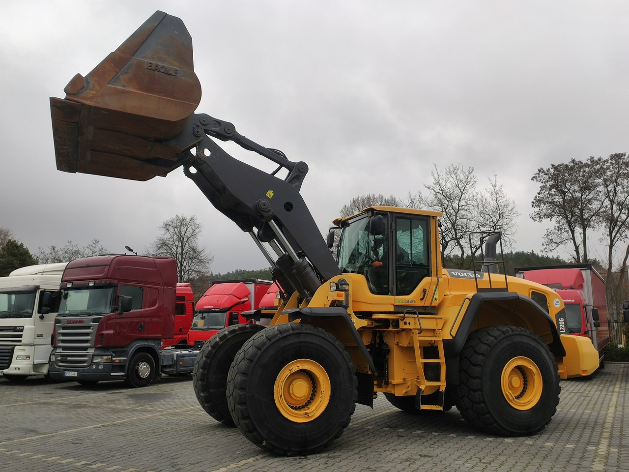 Volvo L 220G - Cargadora de ruedas: foto 1 Volvo L 220G - Cargadora de ruedas: foto 1