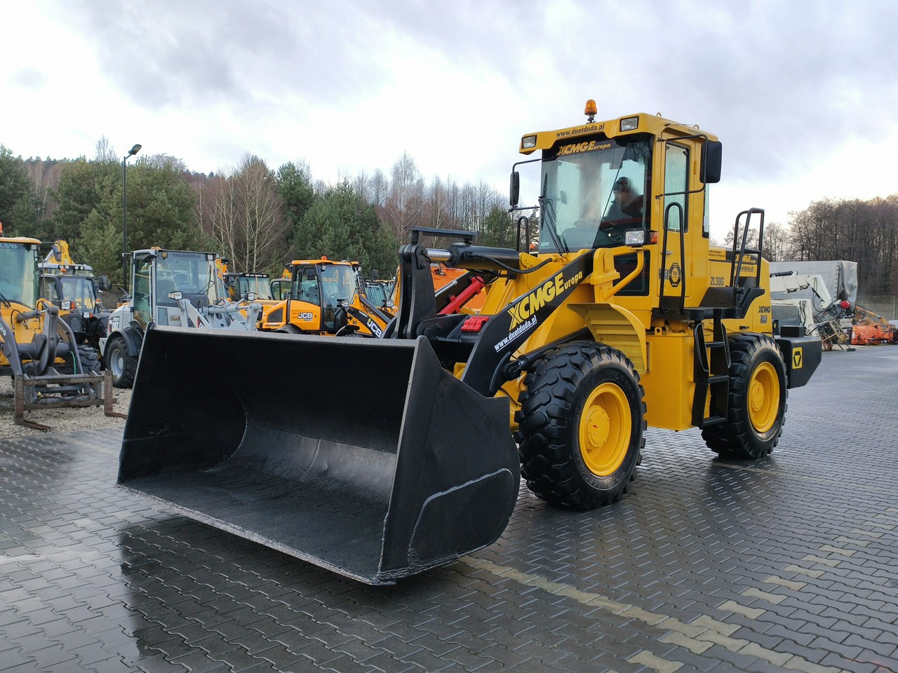 XCMG ZL 30G Centralne smarowanie Klimatyzacja 10T Super Stan !!! - Cargadora de ruedas: foto 5 XCMG ZL 30G Centralne smarowanie Klimatyzacja 10T Super Stan !!! - Cargadora de ruedas: foto 5