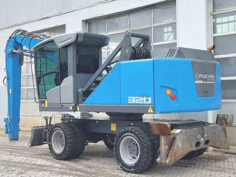 Fuchs MHL 320 F - Manipulador de materiales: foto 3 Fuchs MHL 320 F - Manipulador de materiales: foto 3