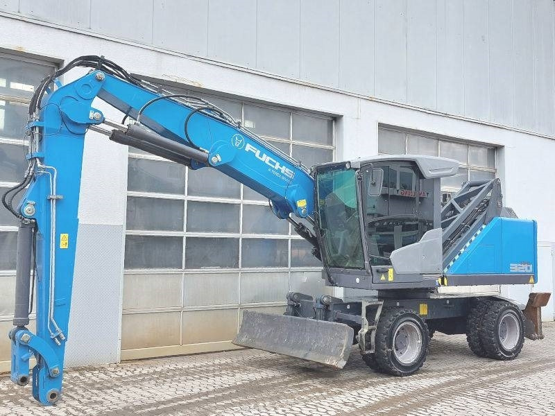 Fuchs MHL 320 F - Manipulador de materiales: foto 2 Fuchs MHL 320 F - Manipulador de materiales: foto 2