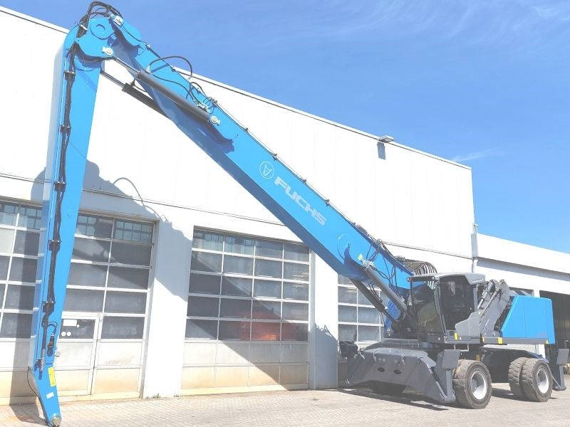 Fuchs MHL 375 F - Manipulador de materiales: foto 2 Fuchs MHL 375 F - Manipulador de materiales: foto 2