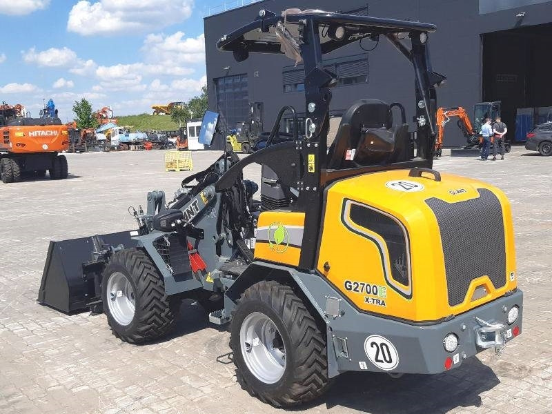 Giant G 2700 E X-Tra Elektro / electric - Minicargadora: foto 3 Giant G 2700 E X-Tra Elektro / electric - Minicargadora: foto 3