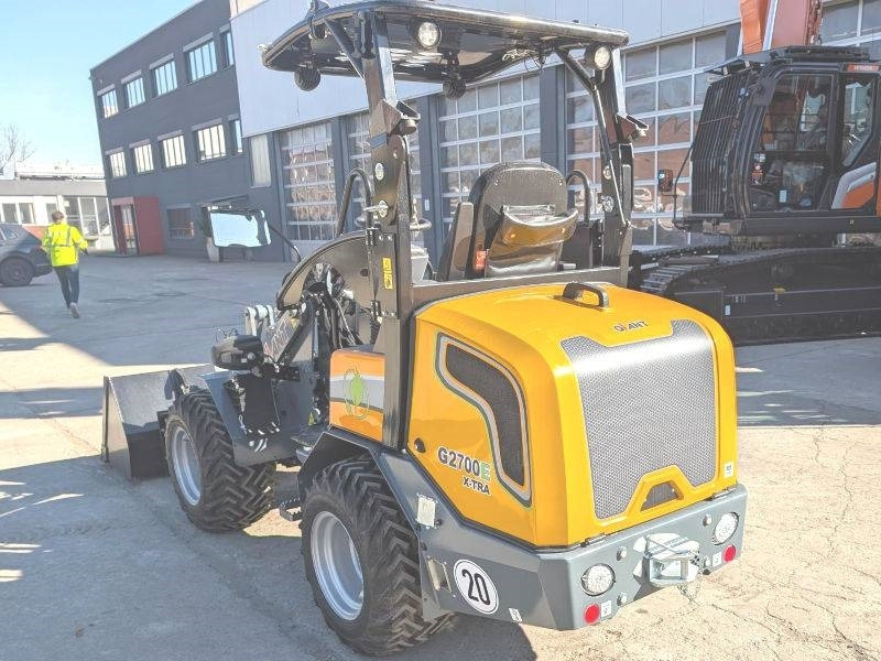 Giant G 2700 E X-Tra Elektro / electric - Minicargadora: foto 2 Giant G 2700 E X-Tra Elektro / electric - Minicargadora: foto 2