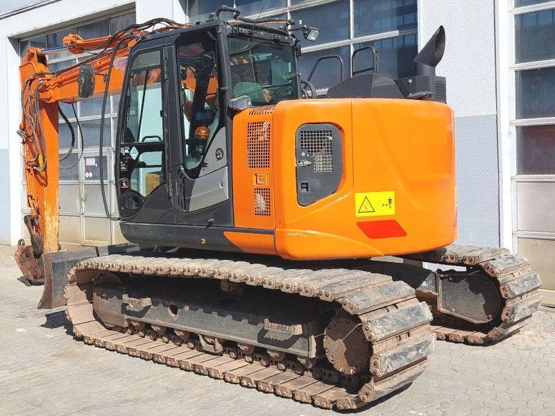 Hitachi ZX 135 US-6 - Excavadora de cadenas: foto 3 Hitachi ZX 135 US-6 - Excavadora de cadenas: foto 3