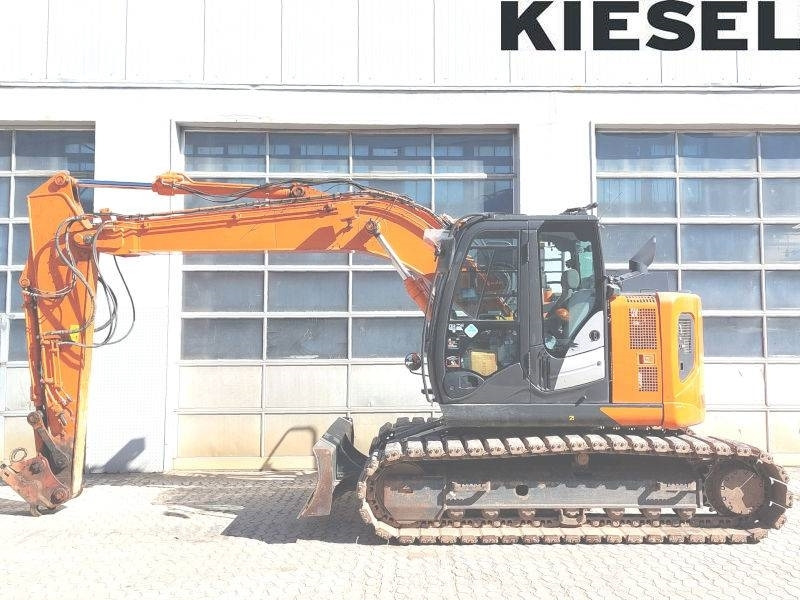 Hitachi ZX 135 US-6 - Excavadora de cadenas: foto 1 Hitachi ZX 135 US-6 - Excavadora de cadenas: foto 1