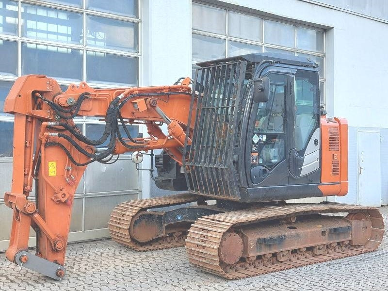 Hitachi ZX 135 US-6 Short reach front tunnel excavator - Excavadora de cadenas: foto 2 Hitachi ZX 135 US-6 Short reach front tunnel excavator - Excavadora de cadenas: foto 2