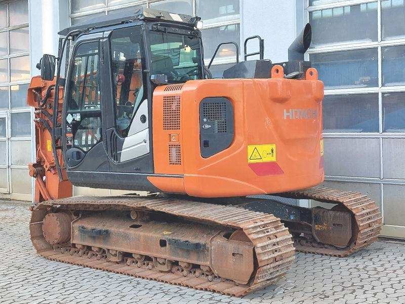 Hitachi ZX 135 US-6 Short reach front tunnel excavator - Excavadora de cadenas: foto 3 Hitachi ZX 135 US-6 Short reach front tunnel excavator - Excavadora de cadenas: foto 3