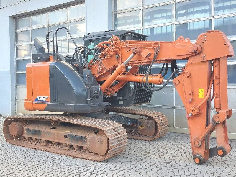 Hitachi ZX 135 US-6 Short reach front tunnel excavator - Excavadora de cadenas: foto 4 Hitachi ZX 135 US-6 Short reach front tunnel excavator - Excavadora de cadenas: foto 4