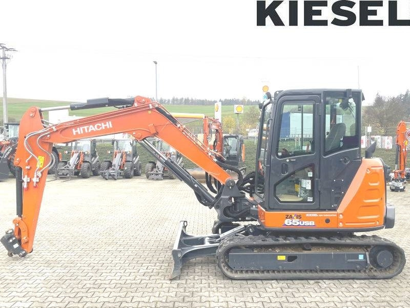 Hitachi ZX 65 USB-6 - Miniexcavadora: foto 1 Hitachi ZX 65 USB-6 - Miniexcavadora: foto 1
