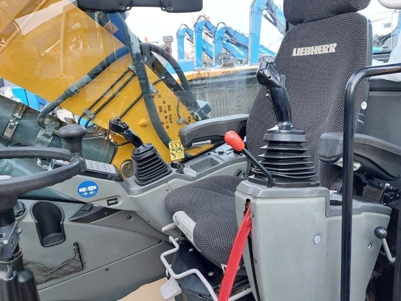 Excavadora de ruedas Liebherr A 918: foto 9