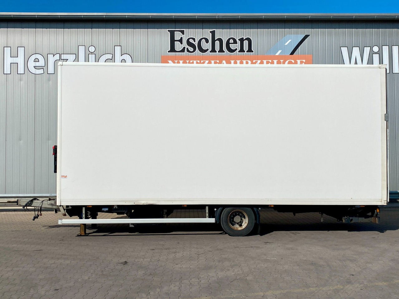 Ackermann Z-KA-F 105/76 | Dautel LBW*Zwillingsreifen*EBS Ackermann Z-KA-F 105/76 | Dautel LBW*Zwillingsreifen*EBS - Remolque caja cerrada: foto 2 Ackermann Z-KA-F 105/76 | Dautel LBW*Zwillingsreifen*EBS Ackermann Z-KA-F 105/76 | Dautel LBW*Zwillingsreifen*EBS - Remolque caja cerrada: foto 2