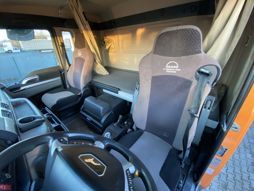 MAN TGX 18.420 4x2 BLS - Cabeza tractora: foto 4 MAN TGX 18.420 4x2 BLS - Cabeza tractora: foto 4