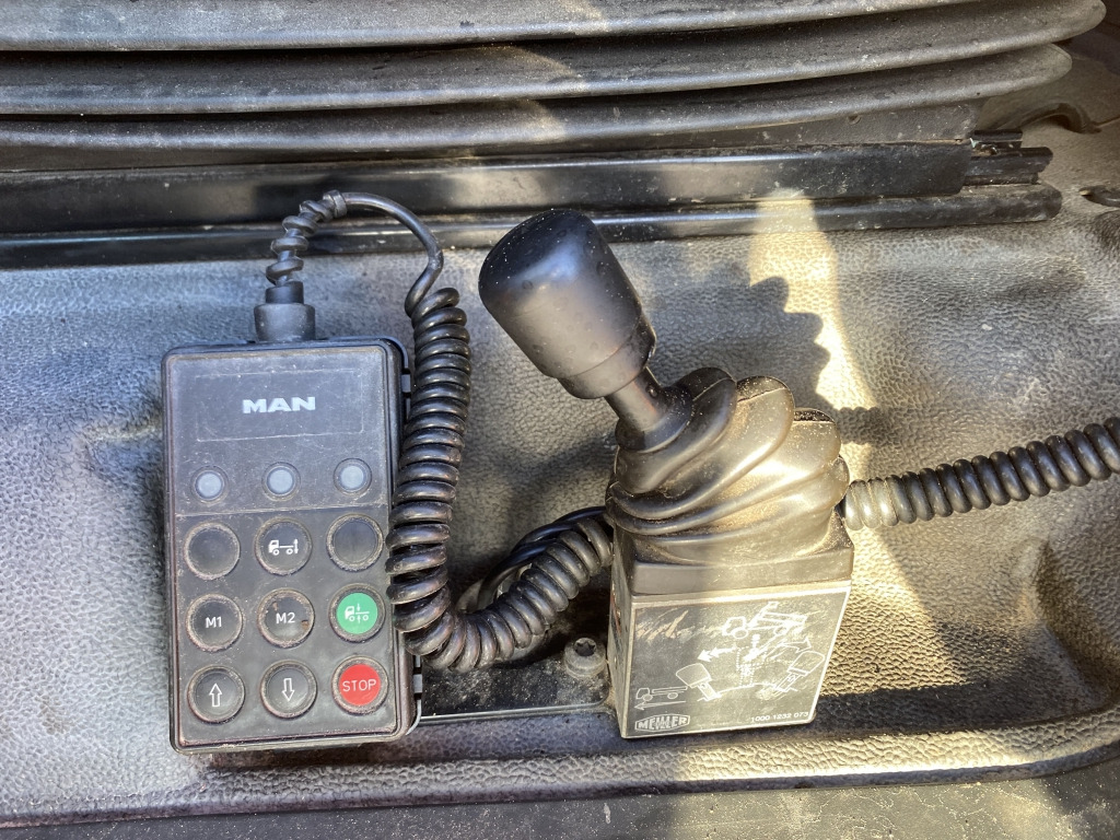 MAN TGX 18.420 4x2 BLS - Cabeza tractora: foto 4 MAN TGX 18.420 4x2 BLS - Cabeza tractora: foto 4