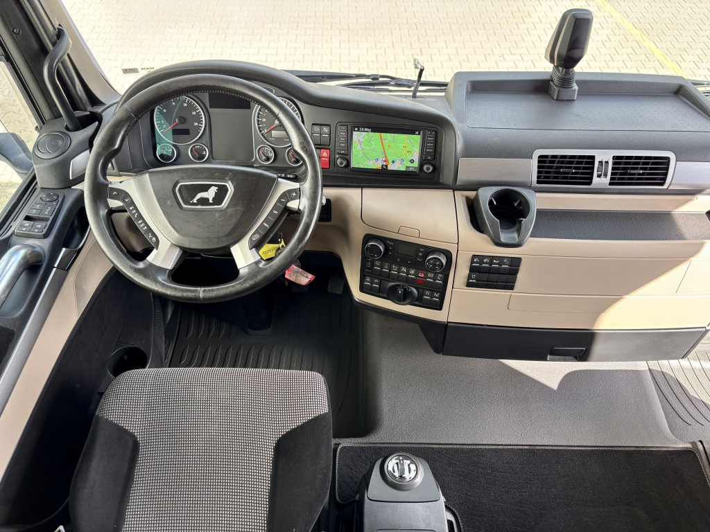 Cabeza tractora MAN TGX 18.460 4x4 H BLS: foto 13