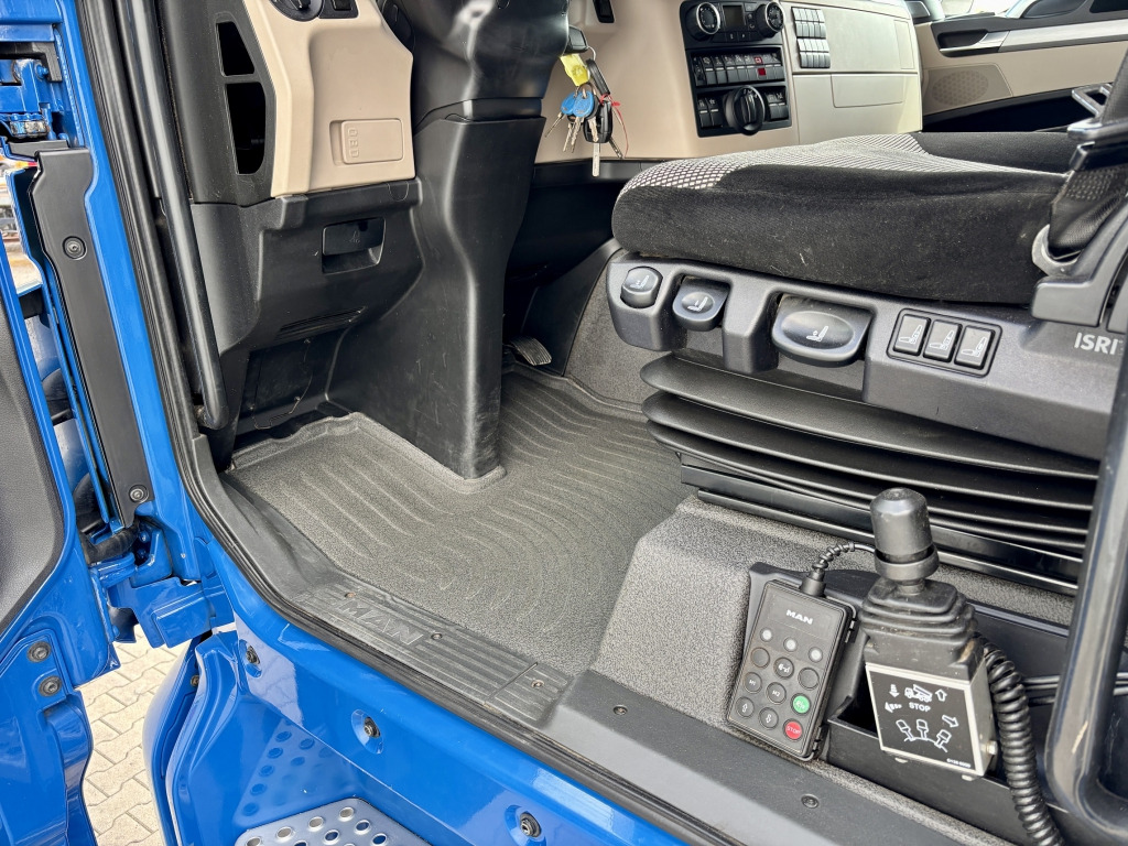 Cabeza tractora MAN TGX 18.460 4x4 H BLS: foto 16