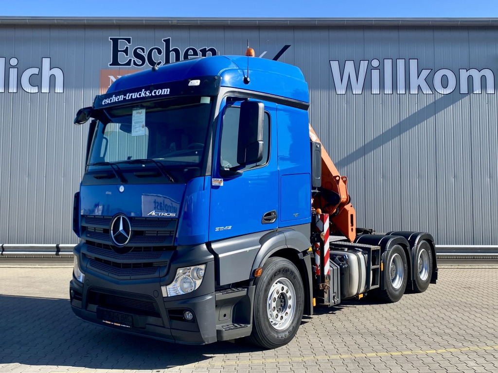 Mercedes-Benz 2642 LS 6x4 / Atlas 332.3 E-AS Faltkran - Cabeza tractora: foto 1 Mercedes-Benz 2642 LS 6x4 / Atlas 332.3 E-AS Faltkran - Cabeza tractora: foto 1