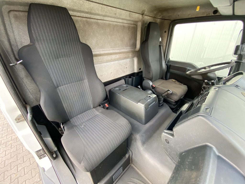 Leasing de MAN TGL 12.220 4x2 BL / HIAB Faltkran MAN TGL 12.220 4x2 BL / HIAB Faltkran: foto 19 Leasing de MAN TGL 12.220 4x2 BL / HIAB Faltkran MAN TGL 12.220 4x2 BL / HIAB Faltkran: foto 19